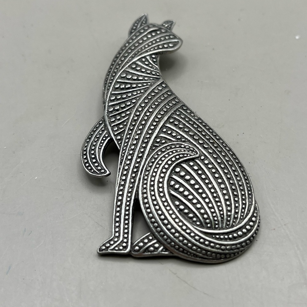 Vintage Silver Toned JJ@1988 Stamped Cat Brooch-Artisan Vintage Jewelry Pin